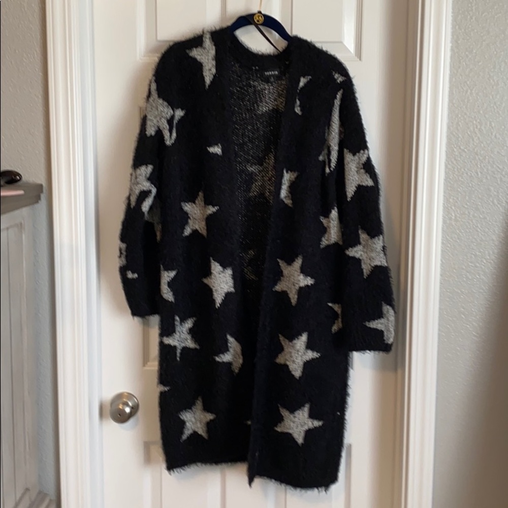 Torrid sz 2 long line star pattern soft sweater